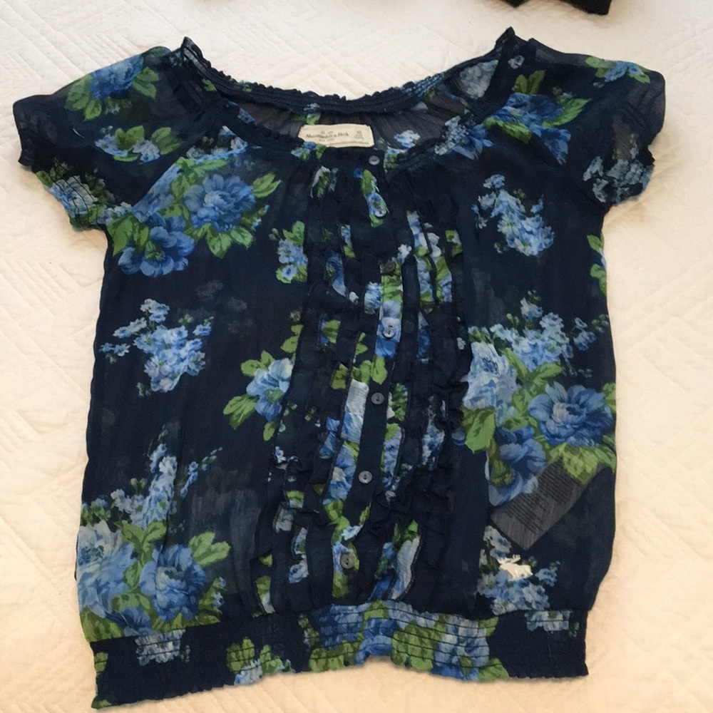 Abercrombie & Fitch Floral blouse XS